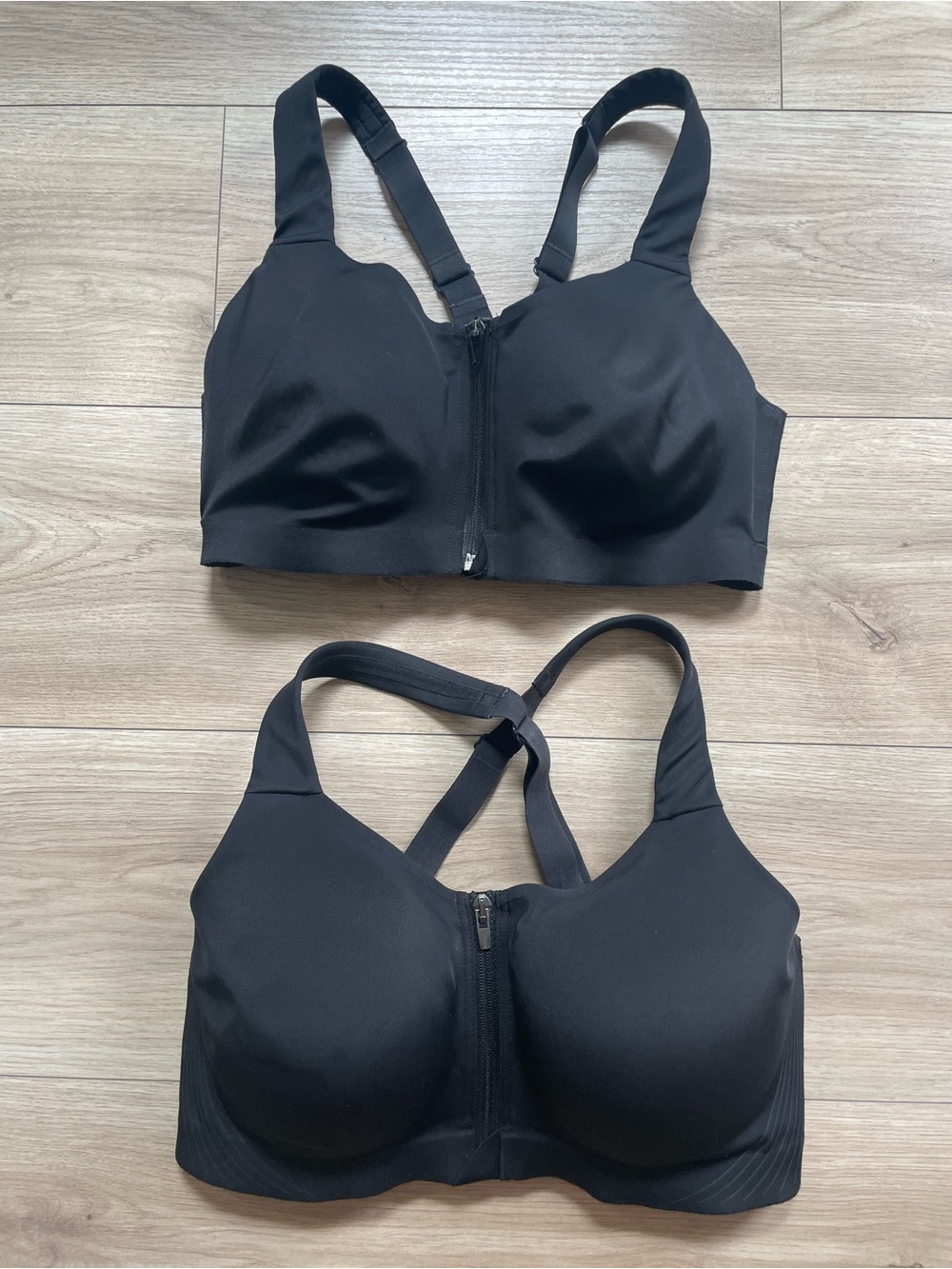 2 Victoria's Secret  On Point Sweat Black Front-Zip Sports Bra Pair